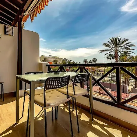 Spacious Tenerife בית נופש פלאייה דה לאס אמריקס